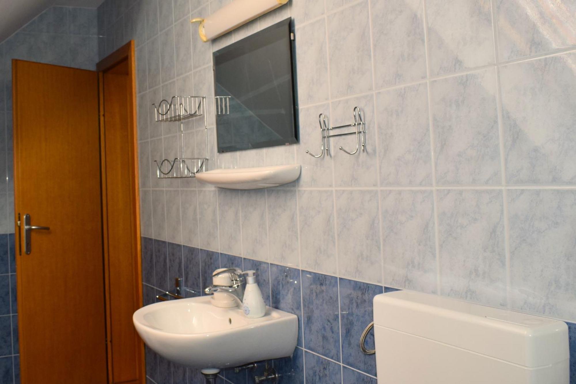 Farm Stay Zevnik Брежице Экстерьер фото