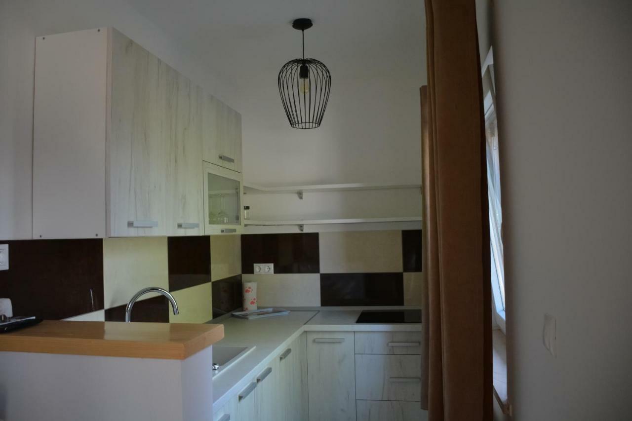 Farm Stay Zevnik Брежице Экстерьер фото